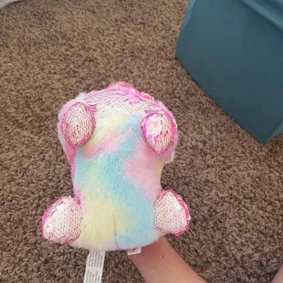 Rainbow Rare Plush Lamb With Wings Flip Sequence! - Picture 4 of 8